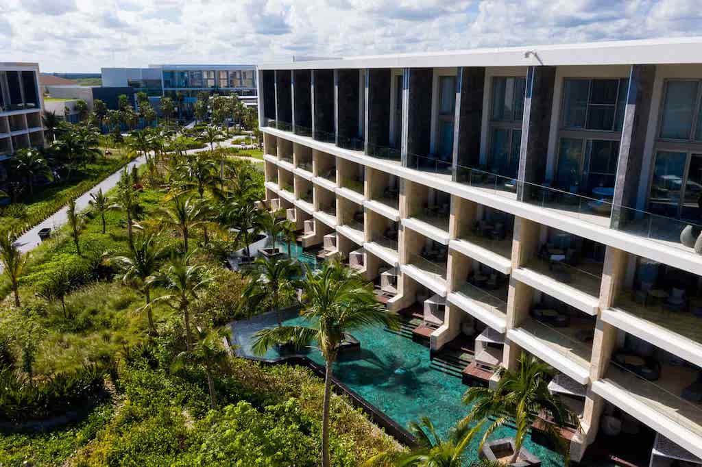 TRS-Coral-Hotel-Junior-Suite-garden-view-vista2