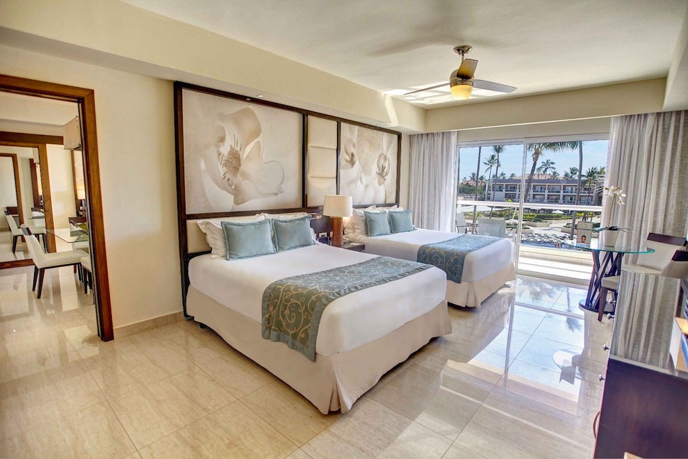 royalton_punta_cana_luxury_presidential_jacuzzi_two_bedrooms_suite_dc_(8)
