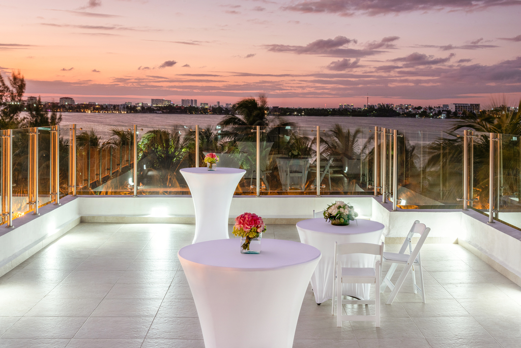 Hyatt-Zilara-Cancun-MICE-Laguna-Terrace-Cocktail-Reception-2