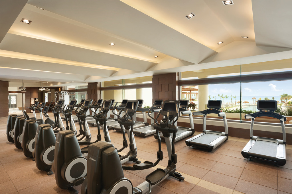 Hyatt-Ziva-Cancun-Fitness-Center