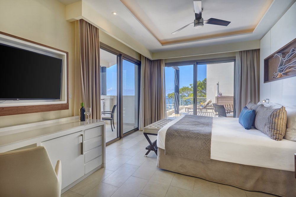 grand_lido_luxury_penthouse_one_bedroom_suite_oceanview_(13)