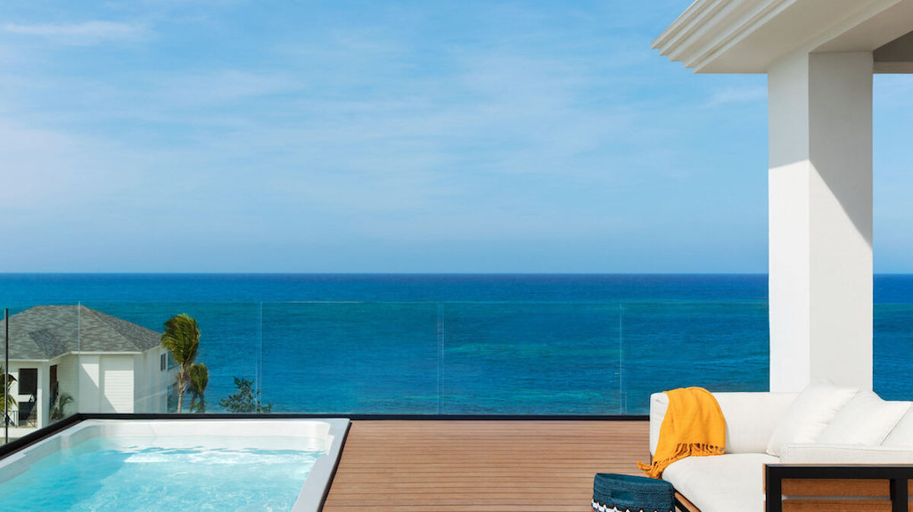 EXOB_imperial-suites-ocean-front-in-montego-bay-jamaica-877