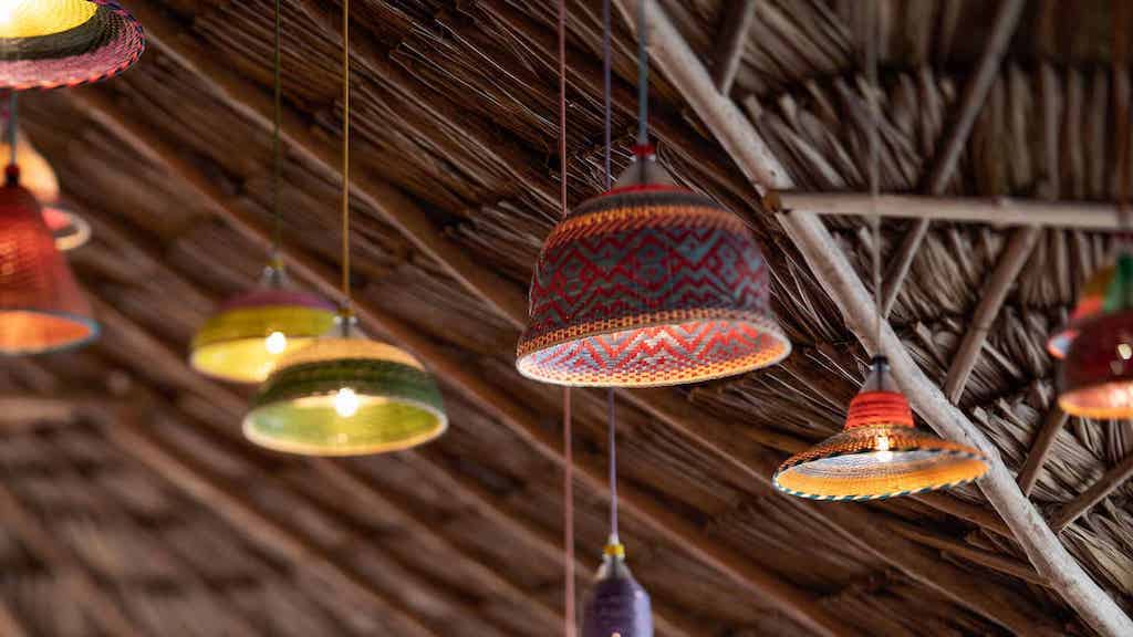 16-herobelize-resort-matachica-lamps